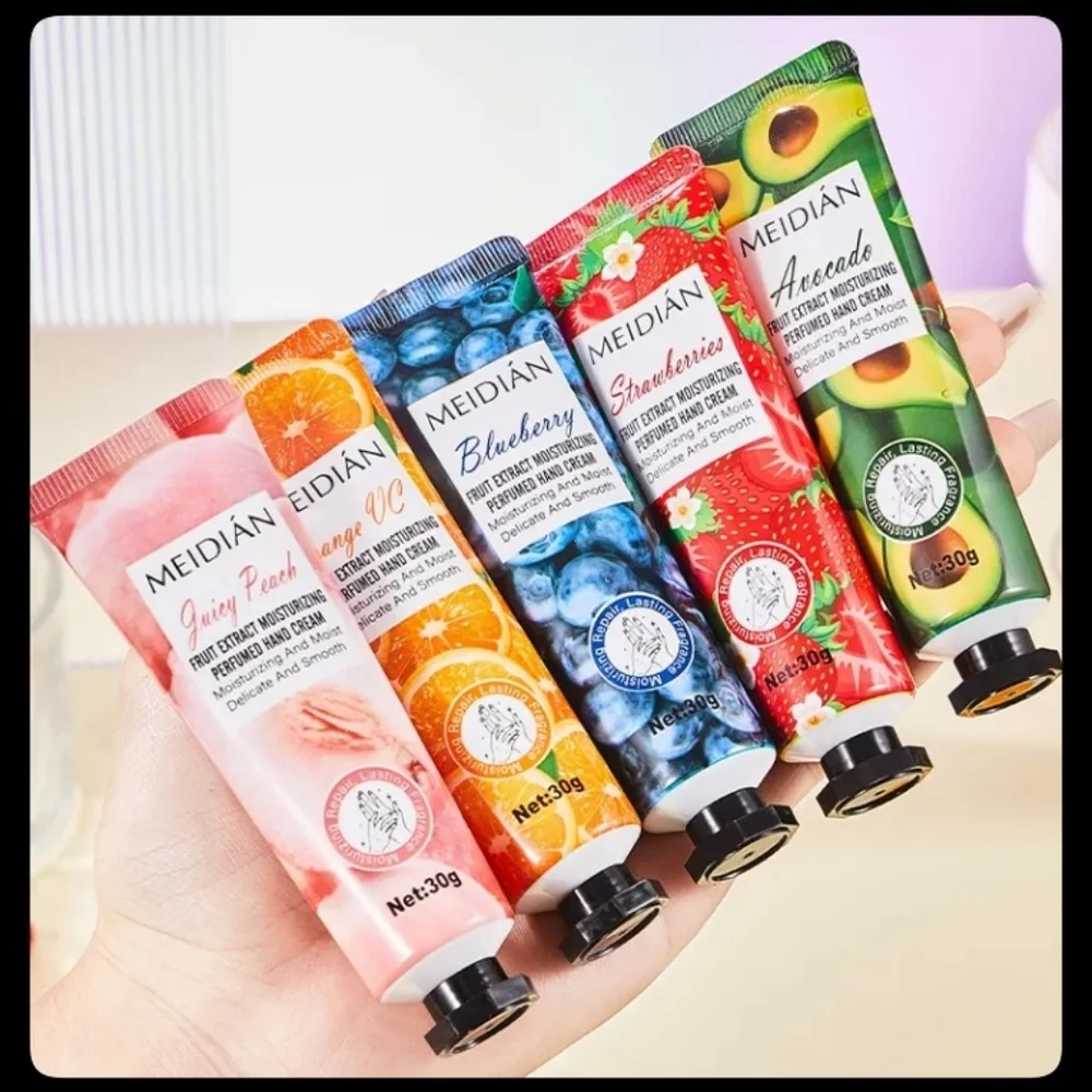 🆕LAST SET🌹FRUIT EXTRACT MOISTURIZING SCENTED HAND CREAM GIFT SET NEW IN BAG